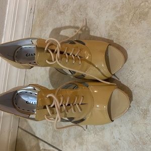Like new lace up giani bini stilettos